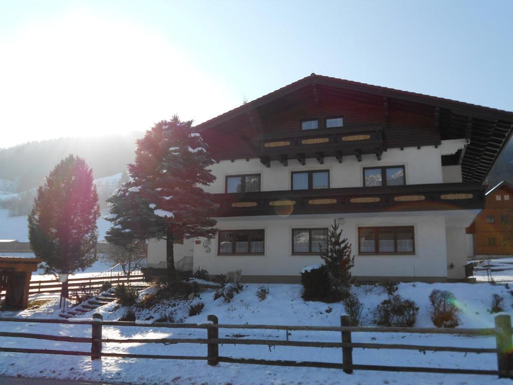 Pension Thorerhof Haus im Ennstal Εξωτερικό φωτογραφία