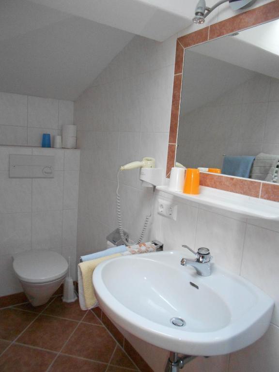 Pension Thorerhof Haus im Ennstal Δωμάτιο φωτογραφία